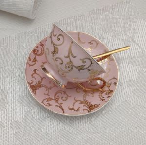 чаша, чинийка, лъжичка MAGNETIC PINK