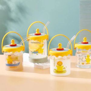 чаша с дръжка и сламка YELLOW DUCK