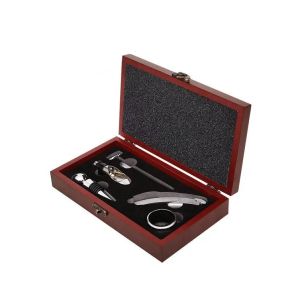 комплект с аксесоари за вино 6 части