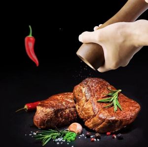 дървена мелничка с метална глава 21 и 26 см