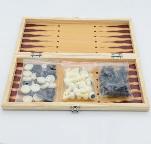 Комплект шах с магнитни фигури и табла Morello