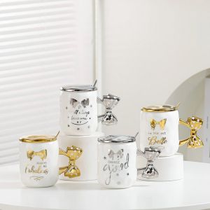 мъг с капак и лъжица GOLD & SILVER RIBBON