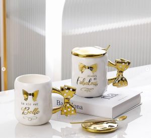 мъг с капак и лъжица GOLD & SILVER RIBBON