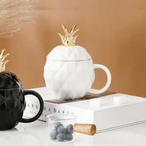 мъг с капак и лъжица SILVER, GOLD, WHITE PINEAPPLE