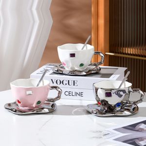 чаша, чинийка, лъжичка WHITE, PINK & SILVER PEBBLE