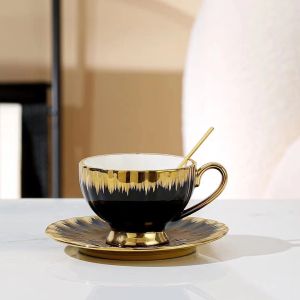 чаша, чинийка, лъжичка WHITE, BLACK & GOLD