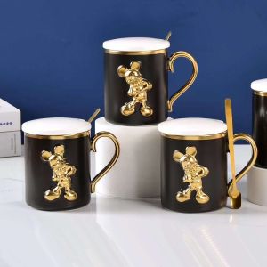 мъг с капак и лъжица MICKEY SILVER & GOLD