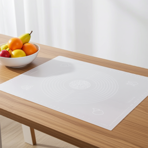 подложка за месене, точене и печене 65 х 45 см White