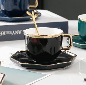 чаша за кафе/ капучино, чинийка и лъжичка Черен Диамант - порцелан