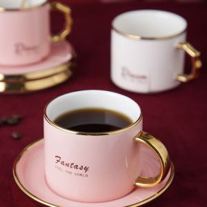 чаша, чинийка, лъжичка FANTASY PINK